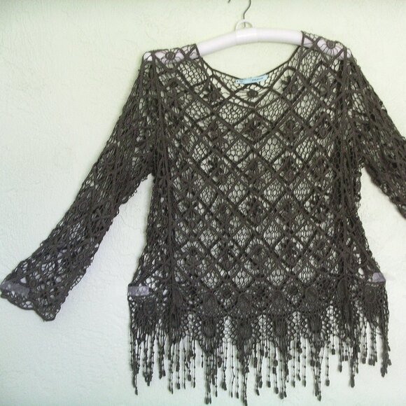 Bohemian crocheted lace dark green long sleeve fringed top size medium - Picture 3 of 10